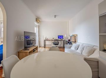 Departamento de 2 ambientes, Recoleta · Recoleta: Av del Libertador Al 800, Piso 12º Entre Montevideo y Rod. Peña
