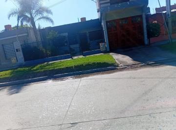 Casa de 5 ambientes, Almirante Brown · Chalet en Barrio Rayo de Sol