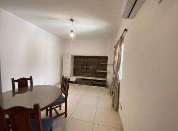 Departamento · 56m² · 3 Ambientes · Alquiler Departamento de 3 Ambientes en Banfield