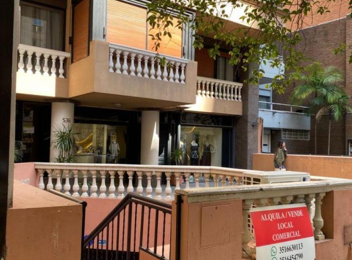 Local comercial · 163m² · 1 Ambiente