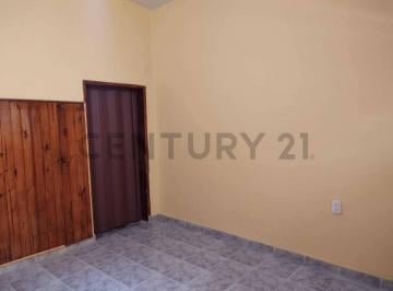 Casa · 114m² · Venta Casa de 3 Dorm. en Barrio Guemes, a Una Cuadra de La Cañada