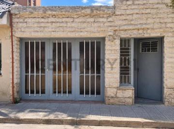 Casa · 114m² · Venta Casa de 3 Dorm. en Barrio Guemes, a Una Cuadra de La Cañada