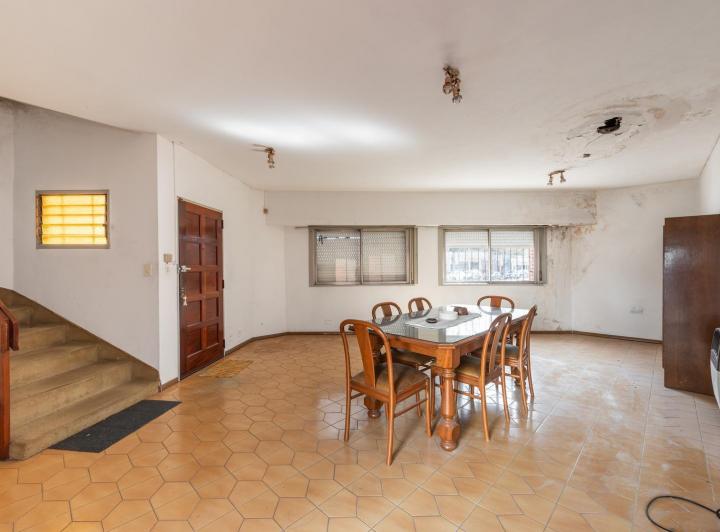 Casa · 138m² · 4 Ambientes · 2 Cocheras