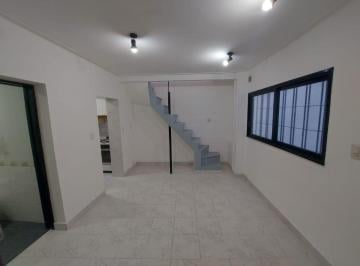 PH de 3 ambientes, Villa del Parque · PH 3 - 1/2 Amb con Patio y Terraza Sin Expensas en El Corazon de Villa del Parque