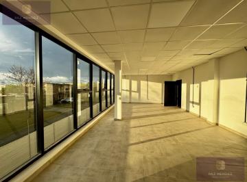 Oficina comercial · 49m² · 1 Cochera · Oficina en Guillermo E Hudson