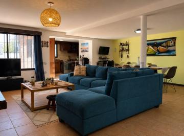 Casa · 182m² · 7 Ambientes · 1 Cochera · Casa en Venta en Solymar Sur | 5 Dorm. | Piscina | Barbacoa y Gran Terreno