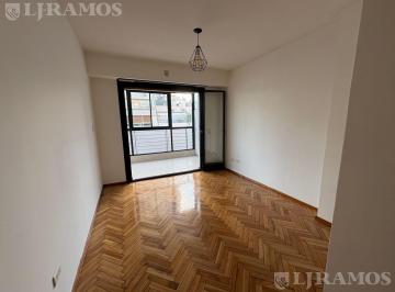 Departamento · 60m² · 3 Ambientes · Departamento de 3 Ambientes de 60 m² Cubiertos con Balcón en Alquiler en Belgrano.