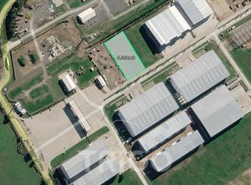 Terreno · 3370m² · Terreno Industrial en Venta 3370 m² en La Entrada del Polo Spegazzini