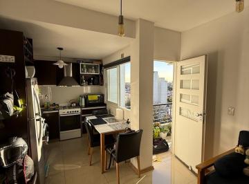 Departamento · 40m² · 2 Ambientes · 1 Cochera · Departamento 2ambientes con Balcon y Cochera