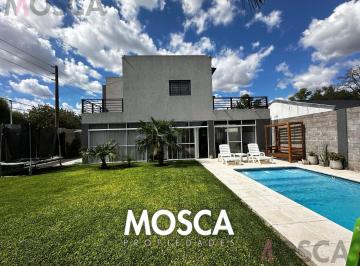 Quinta vacacional · 300m² · 6 Ambientes · 3 Cocheras · Vendo La Reja Casa Pileta Finacia Dueño