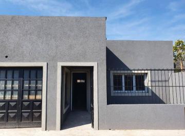 Casa · 180m² · 7 Ambientes · 1 Cochera · Venta Casa Multifamiliar 7 Ambientes Lujan Jardin
