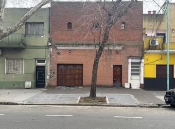 PH · 40m² · 2 Ambientes · Australia y Perdriel - Venta. PH de 2 Ambientes en Pb.