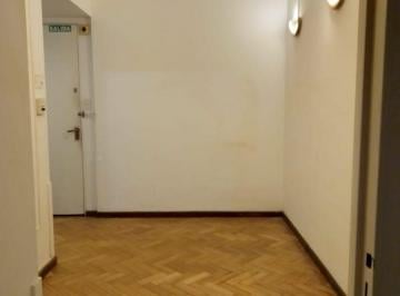 Departamento de 3 ambientes, Caballito · 3 Amb. - Vivienda. Solo Estud. - Apto Profesional - Edif de Categ. C/vigilancia - Sum/pileta