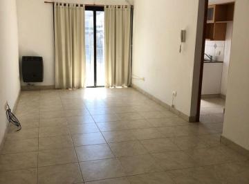 Departamento de 1 ambiente, La Plata · Monoambiente en Alquiler en Av 44 Entre Calle 26 y Calle 27, La Plata.