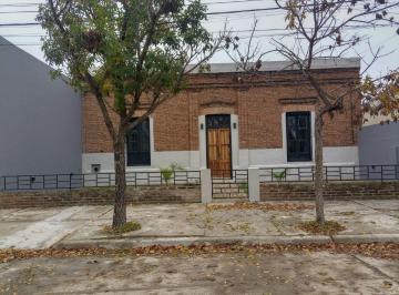 Casa de 10 ambientes, Sunchales · Casa San Martin 319