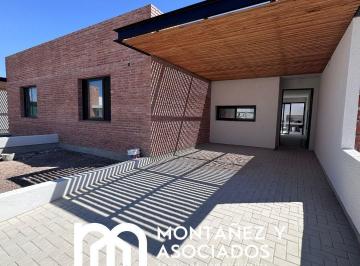 Casa · 90m² · 5 Ambientes · 2 Cocheras · Duplex 2 Dorm. Uno en Suite! San Ignacio Village