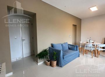 Departamento · 73m² · 3 Ambientes · Departamento 3 Ambientes con Terraza y Parrilla Propia, en Alquiler, Quilmes Centro