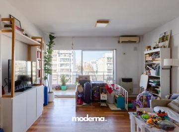 Departamento · 72m² · 3 Ambientes · Venta Departamento en Villa Crespo con Balcón Aterrazado - Piso Alto Al Contrafrente