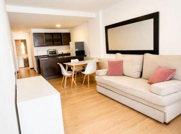 Departamento de 1 ambiente, Belgrano · Monoambiente Luminoso con Pileta