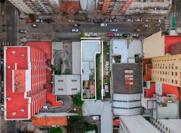 Casa · 354m² · 7 Ambientes · Propiedad en Block en Venta Ideal Para Desarrollo Zona Centro