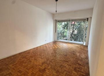 Departamento de 2 ambientes, Villa Urquiza · Amplio 2 Ambientes con Balcón en Corazón de Villa Urquiza