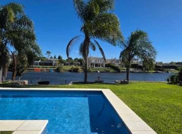 Casa · 250m² · 5 Ambientes · 2 Cocheras · Casa en Alquiler en San Matias - Area 5, San Matias, Escobar