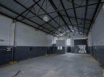 Depósito · 230m² · Depósito en Alquiler en Martinez