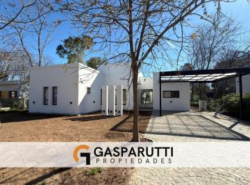 Casa · 181m² · 5 Ambientes · 4 Cocheras · Casa en Venta en San Matías a Estrenar