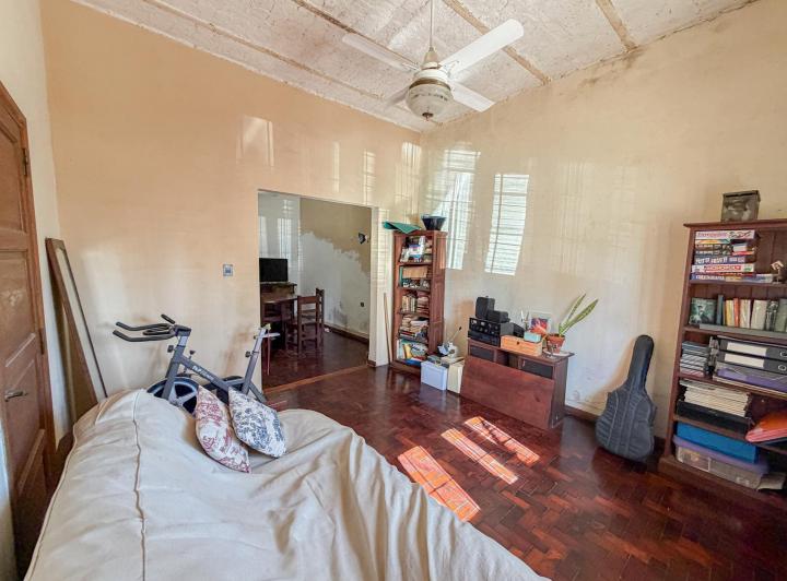 Casa · 100m² · 7 Ambientes