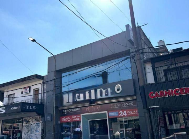 Local comercial · 400m²