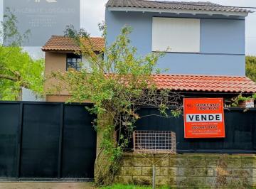 Casa · 110m² · 4 Ambientes · Casa en Camet