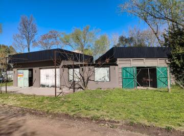 Frente · Inmueble Gastronomico Laguna de Lobos a Estrenar