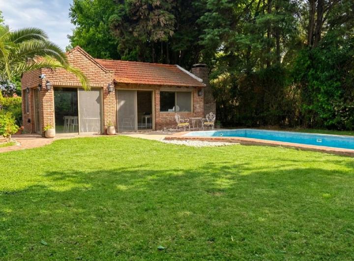 Casa · 120m² · 4 Ambientes · 1 Cochera