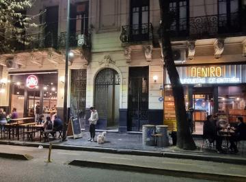 PH · 200m² · 7 Ambientes · Humahuaca 3800, PH Uso Comercial Uso Profesional, Frente Gym Megatlon, Mucha Circulación, Almagro