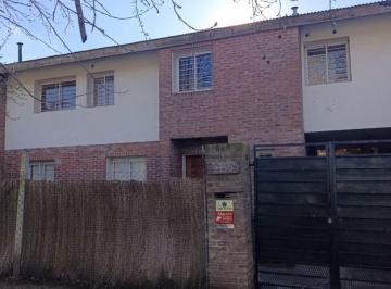 ZUN-ZUN-1780_2 · Casa 4 Ambientes. | Av Santa Fe Al 2100