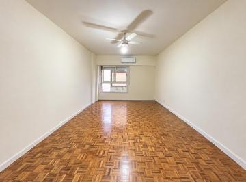 Departamento · 38m² · 1 Ambiente · Amplio Monoambiente Amoblado con Vestidor Separado