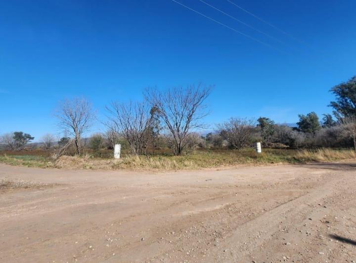 Terreno · 8476m² · 1 Ambiente