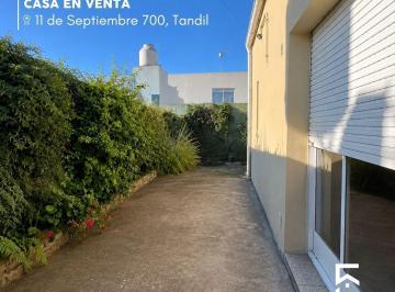 Casa · 200m² · 3 Ambientes · 1 Cochera · Casa en Venta