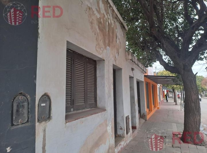 Casa · 121m² · 6 Ambientes · 1 Cochera