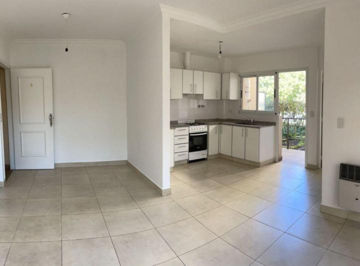 Departamento · 60m² · 3 Ambientes · 1 Cochera