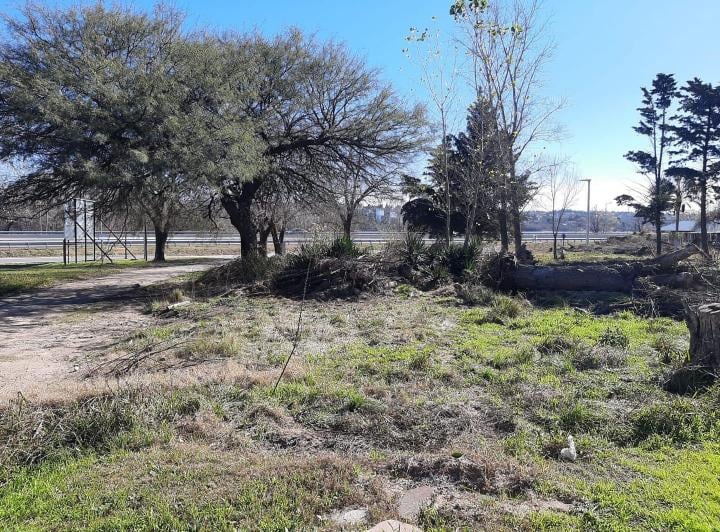 Terreno · 832m² · 1 Ambiente