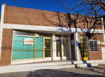 Local comercial de 3 ambientes, Plottier · Se Alquila Local Comercial 80 m²