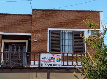 Casa · 100m² · 3 Ambientes · PH 2 Dorm. - 2 Baños - 2 Balcones - Victoria.