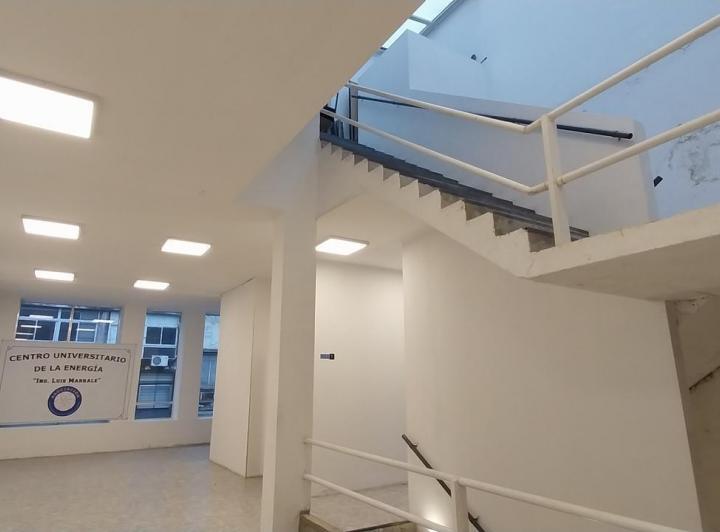 Terreno · 905m²