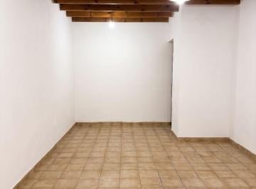 Local comercial de 1 ambiente, Avellaneda · Hermoso Local en Alquiler en Wilde - con Gran Circulación de Vecinos - Zona Estratégica