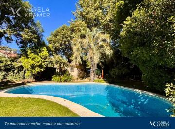 Casa · 494m² · 7 Ambientes · 4 Cocheras · Casa en Venta en San Isidro