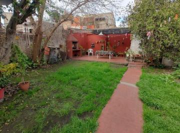 Casa · 115m² · 4 Ambientes · Venta Casa 4 Amb Jardin Avellaneda