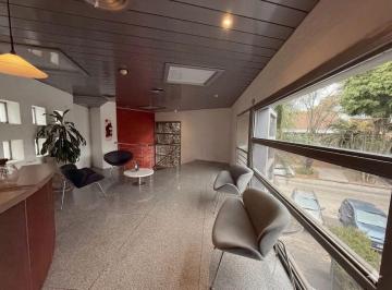 Oficina comercial · 400m² · 8 Ambientes · 5 Cocheras · Oficina en Mart. - Vias/libert.