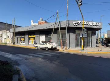 Local comercial · 250m² · Local en Equina en Gerli - Lanus