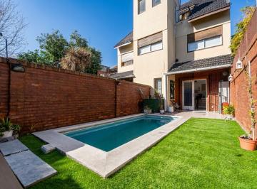 Casa · 155m² · 4 Ambientes · 2 Cocheras · PH Casa Triplex en Venta en Olivos C/pileta/play